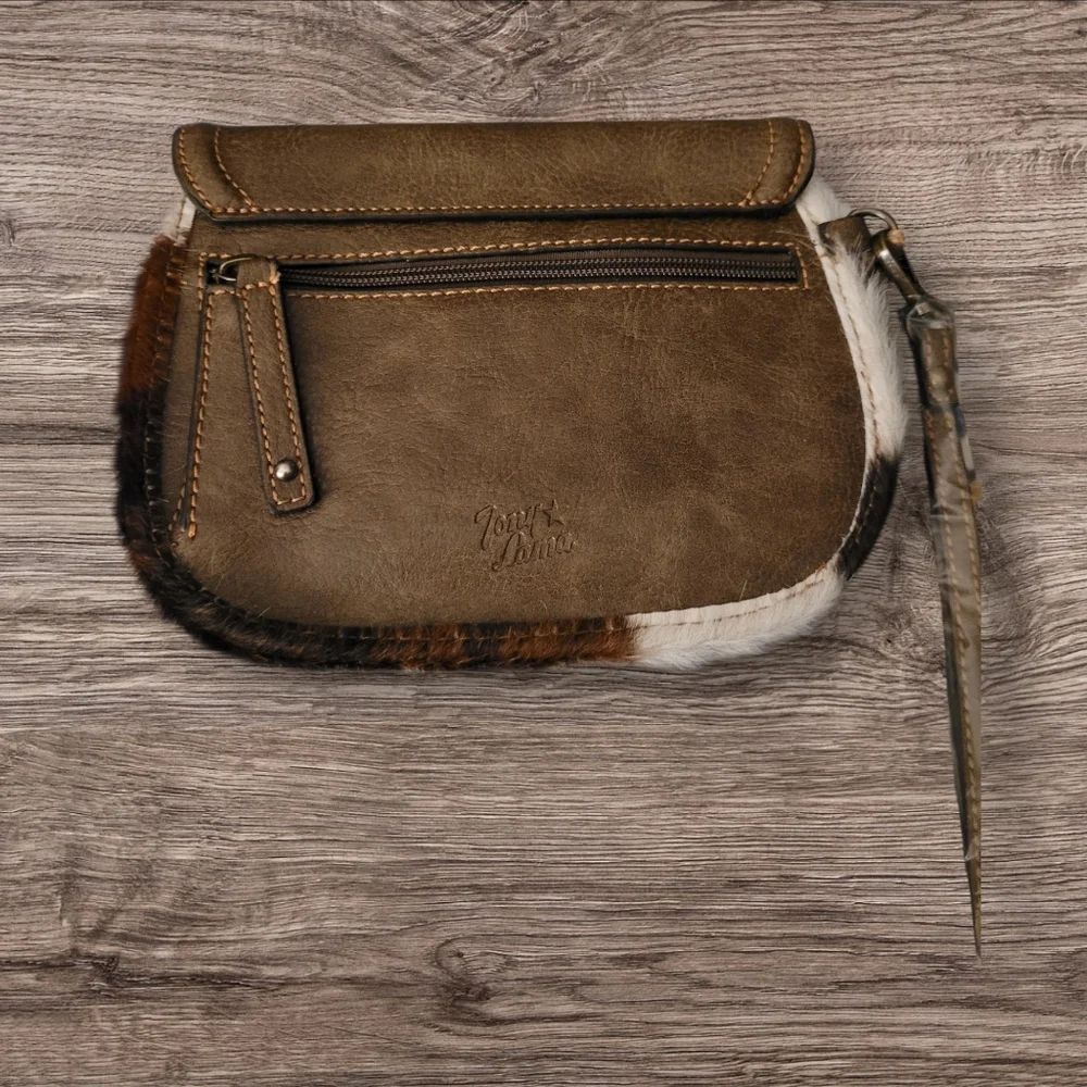 Tony Lama Brown Cowhide Fur Wristlet Purse NWT - Picture 6 of 7